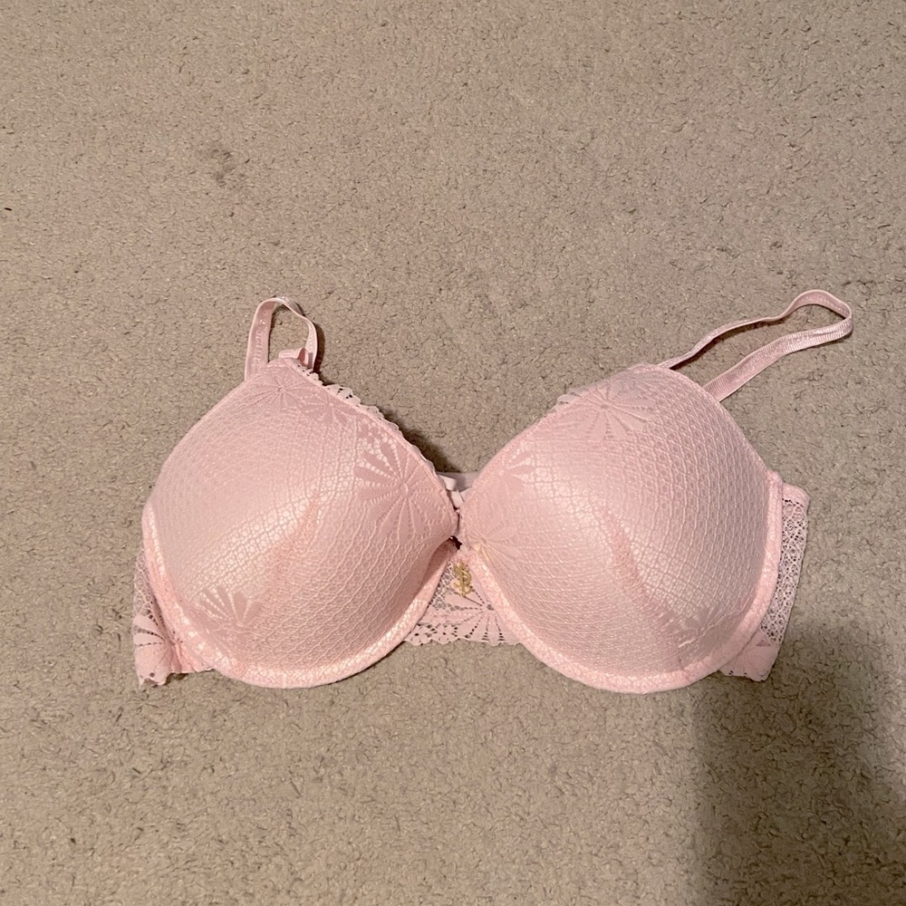 Juicy couture lace push up bra